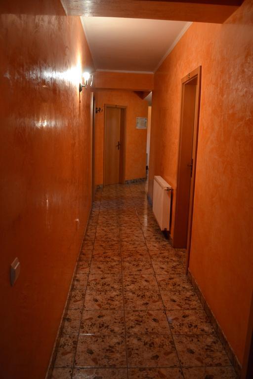 Pension Coral Baia Mare Exterior photo